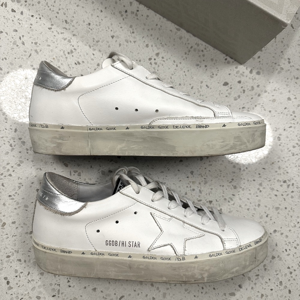 Golden Goose Hi Star 39 white and silver with box